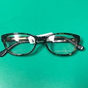 Woman’s Glasses